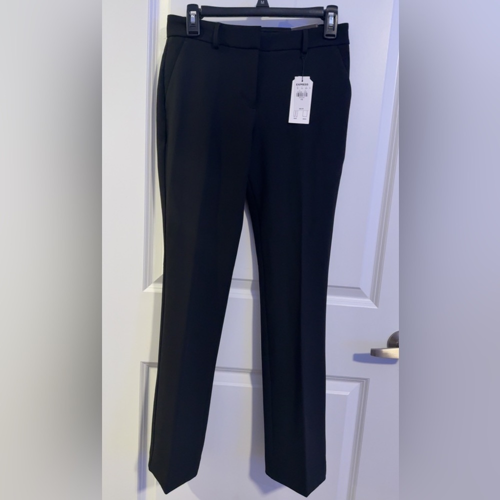 NWT Express Supersoft Twill pant- Black